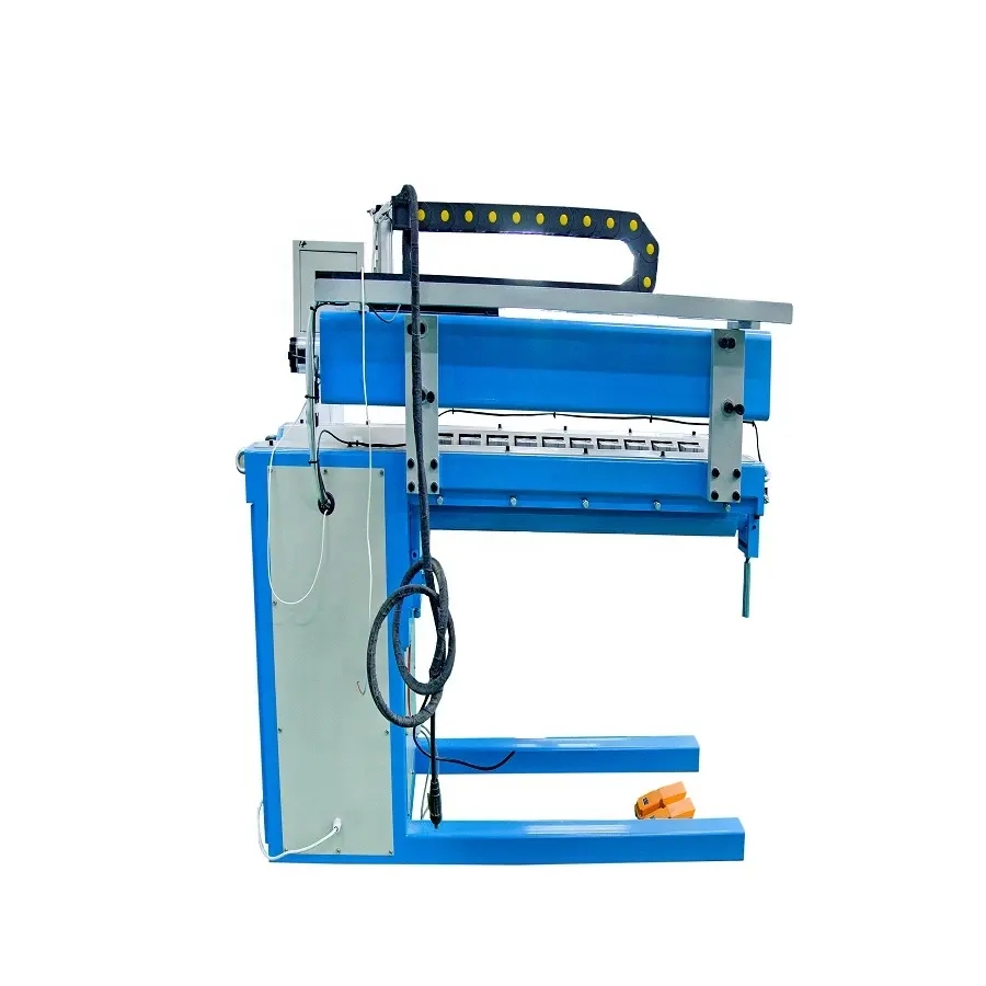 Straight seam welding machine